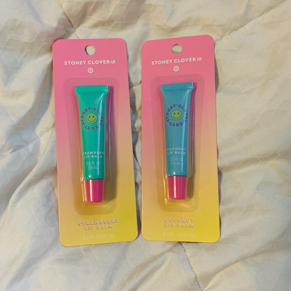 🙂!BRAND NEW!🙂 BUNDLE OF STONEY CLOVER LANE LIP BALMS IN 🍓AND 🥥